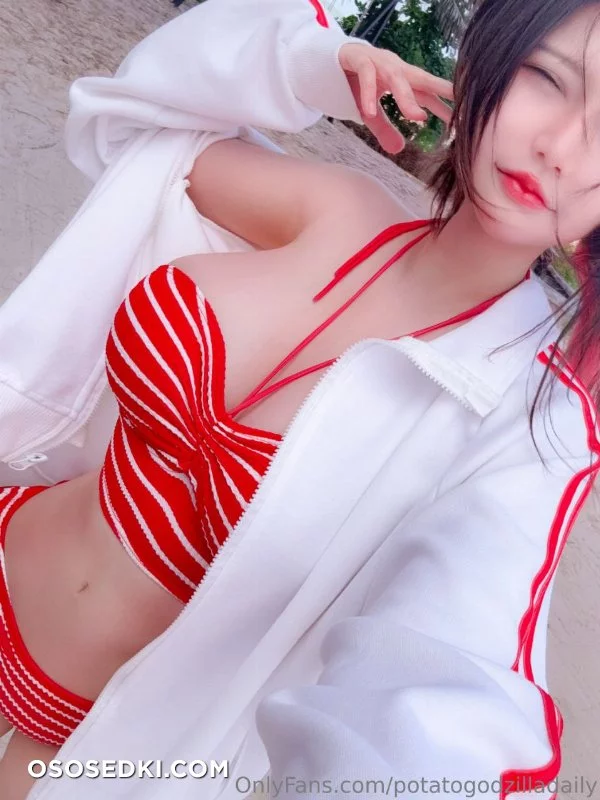 Potato Godzilla - OnlyFans Nude Jul 1-31 2025 - 8