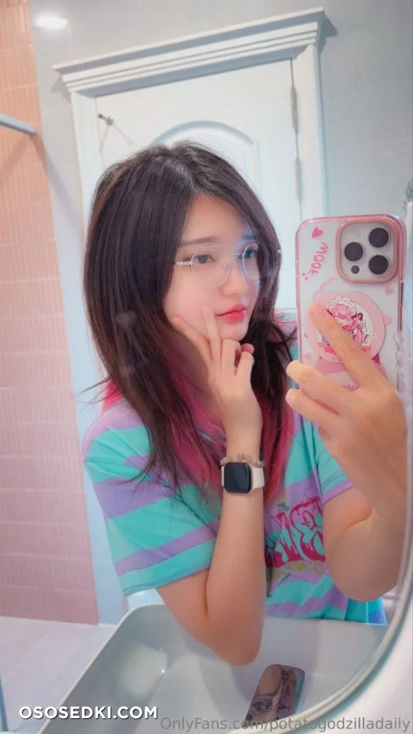 Potato Godzilla - OnlyFans Nude May 1-31 2025 - 6