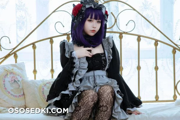 G44 - Shizuku amp Marin Sono Bisque Dollw - 10