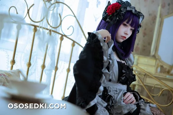 G44 - Shizuku amp Marin Sono Bisque Dollw - 13