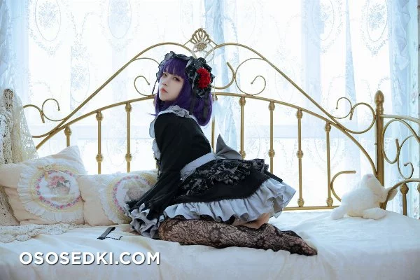G44 - Shizuku amp Marin Sono Bisque Dollw - 15