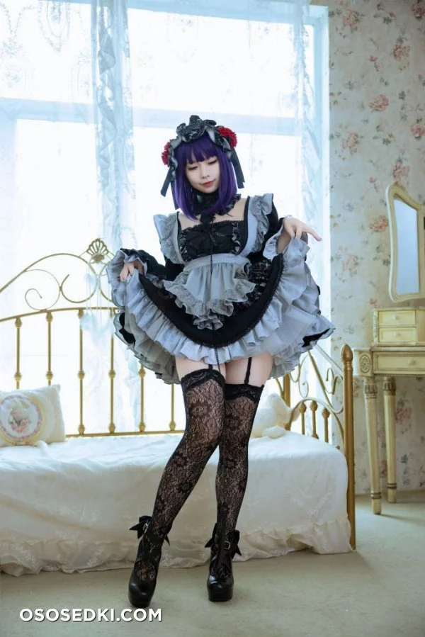 G44 - Shizuku amp Marin Sono Bisque Dollw - 8