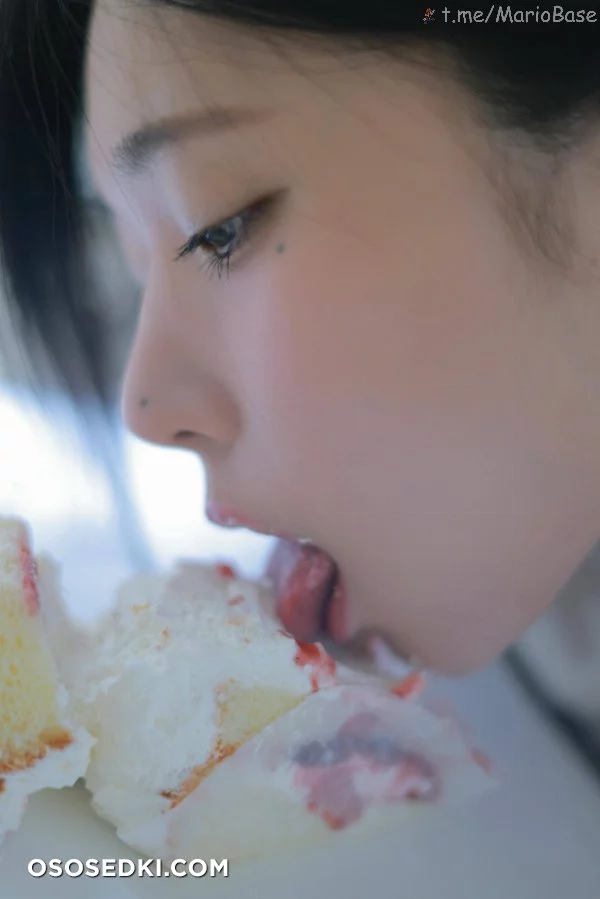 Yeon Woo  - Patreon Happy Birthday - 117