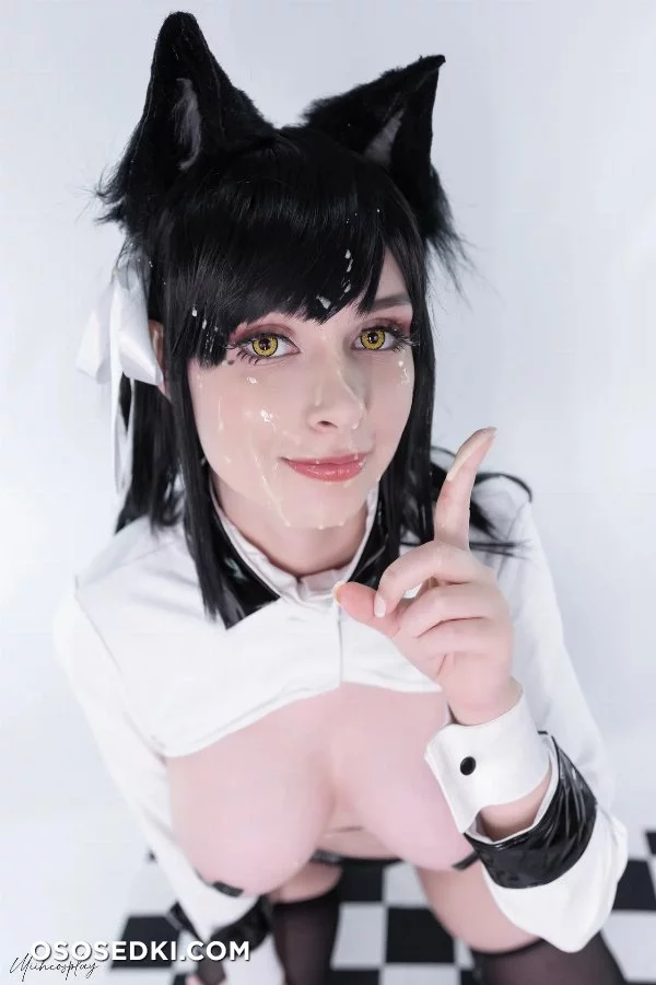 Miih Cosplay - Atago - Azur Lane - 101