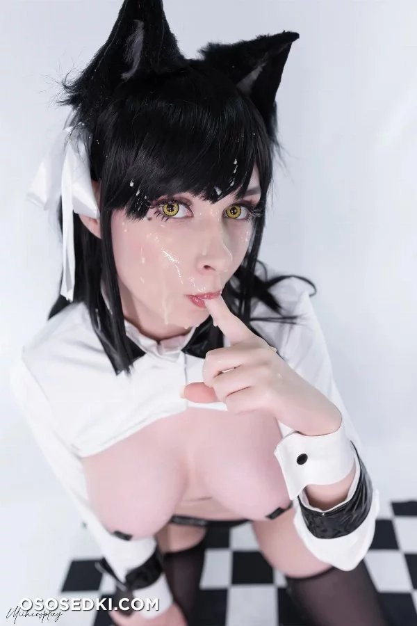 Miih Cosplay - Atago - Azur Lane - 103