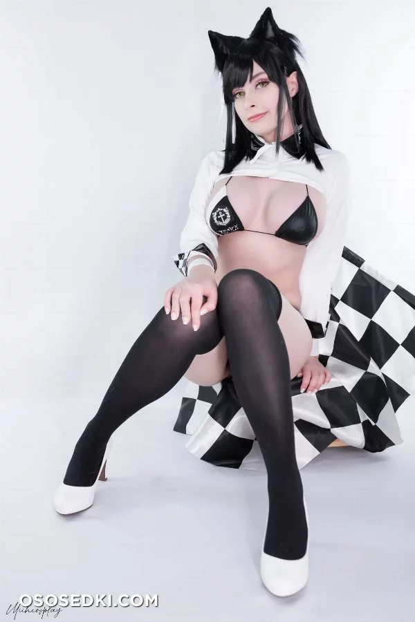Miih Cosplay - Atago - Azur Lane - 44