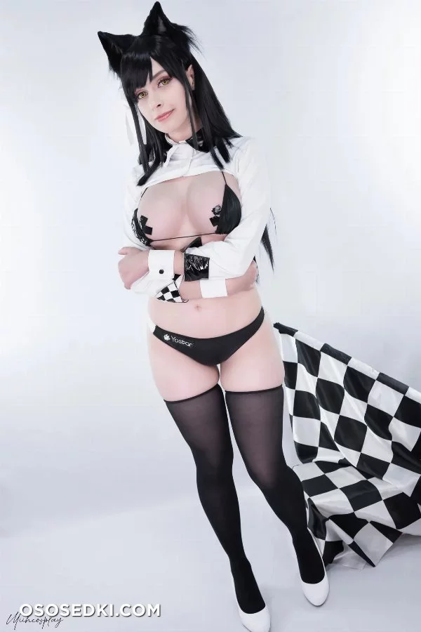 Miih Cosplay - Atago - Azur Lane - 54