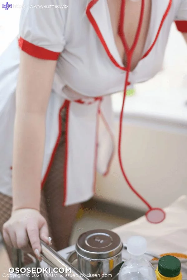 YOUMI 尤蜜荟 Vol.1021 妲己_Toxic 白色情趣护士性感写真33[20P] - 6