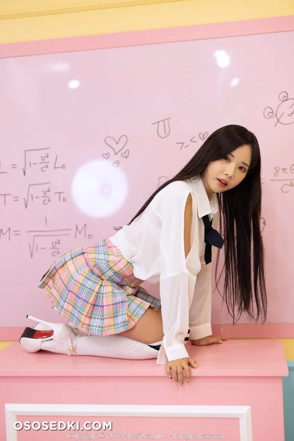 Habin 하빈, [Patreon] January 2023 Set.02 - 8