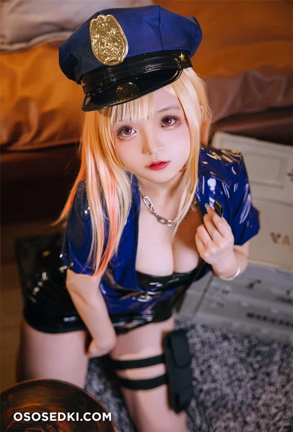 Cosplay 日奈娇 喜多川海梦女警 - 31