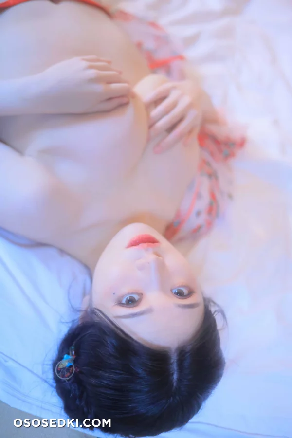 Yeon Woo - HEAT - 108