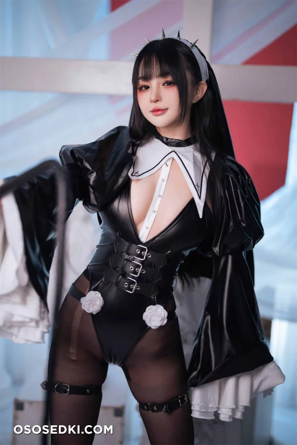 桜井宁宁 –皮衣修女 - 1
