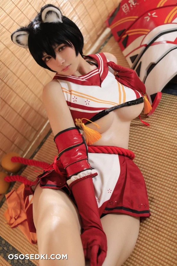 前羽_rr - Tsubaki Bluearchive - 12