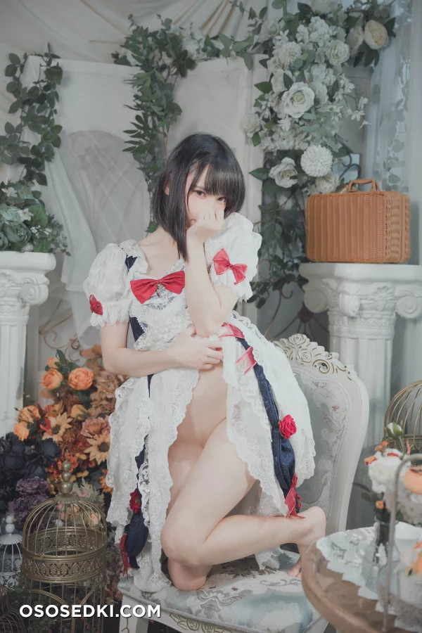 Azuki - patreon aug - 10