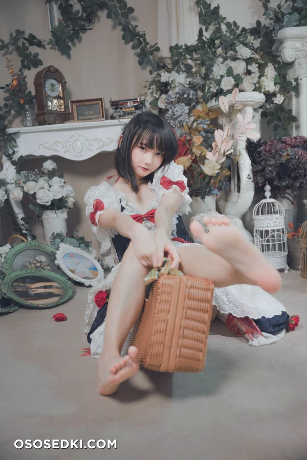 Azuki - patreon aug - 23
