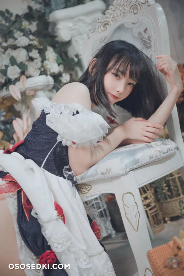Azuki - patreon aug - 25