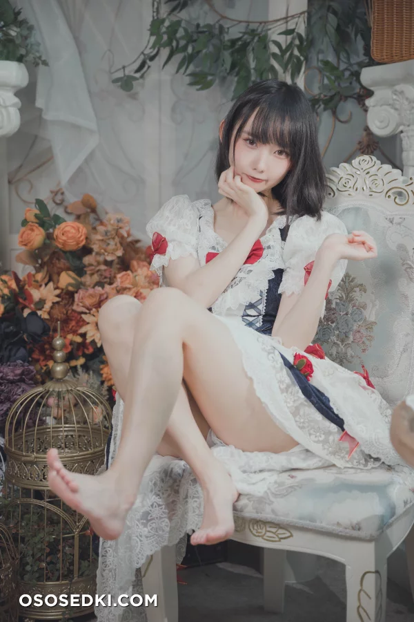 Azuki - patreon aug - 6
