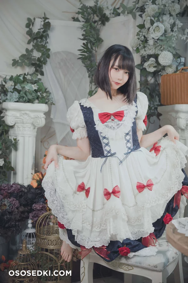 Azuki - patreon aug - 8