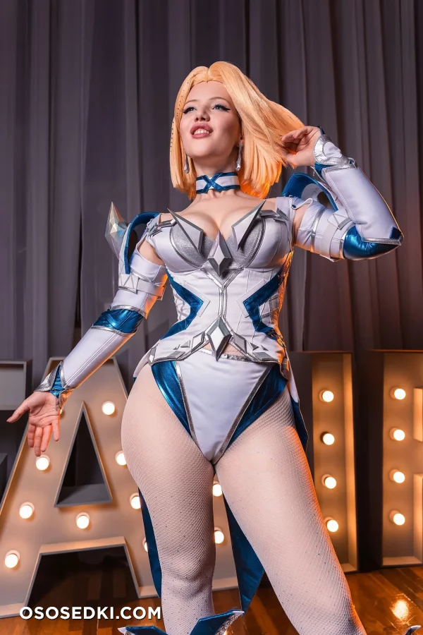 Lada Lyumos - Emma Frost - X-men - 8