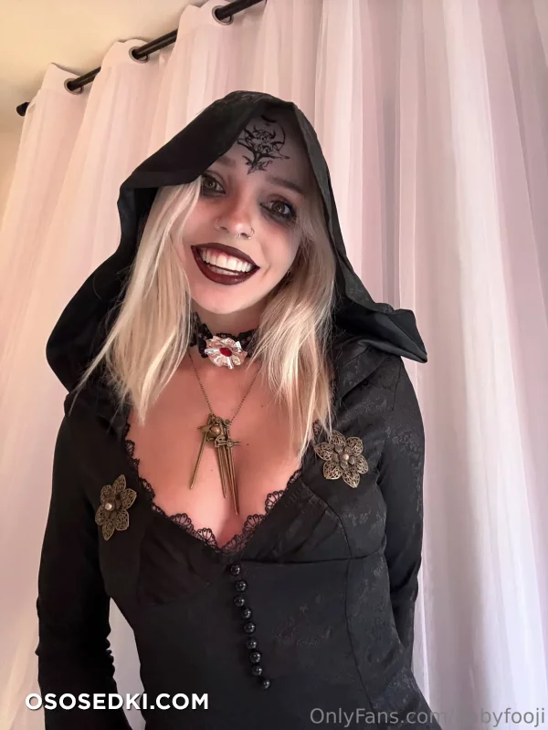 Peachtot  Babyfooji - Bela Dimitrescu - Resident Evil  Biohazard - 23