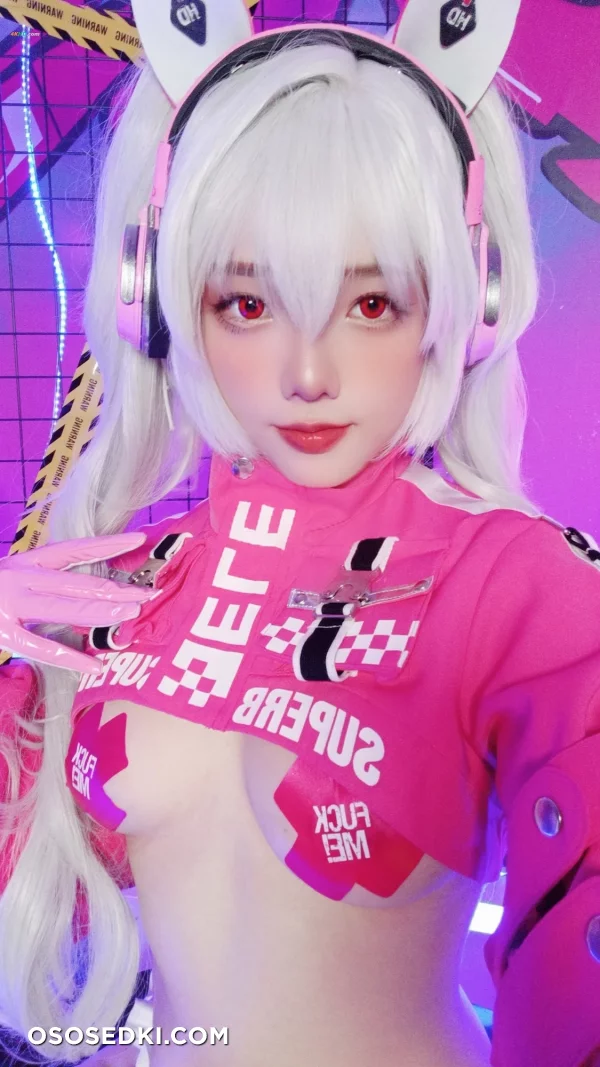 Messie Huang Alice - 57