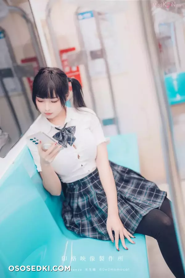 慕慕Momo: 電車通學少女完整版 - 2