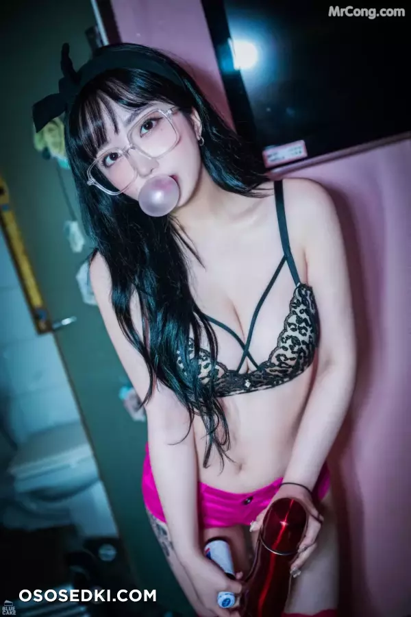 [BLUECAKE] Son Ye-Eun (손예은): Nude No Panty - 72
