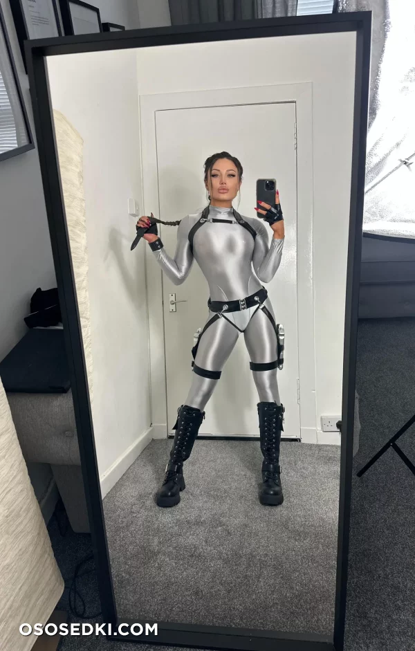 Jana - Lara Croft - Tomb Raider - 22