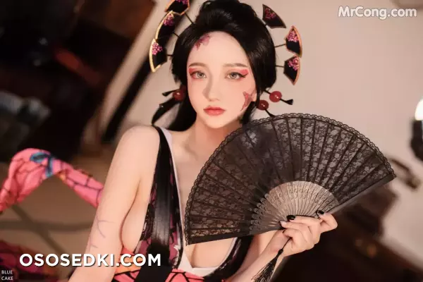 [BLUECAKE] Son Ye-Eun (손예은): RED ONI - 44
