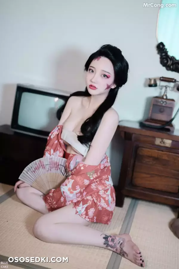[BLUECAKE] Son Ye-Eun (손예은): RED ONI - 86