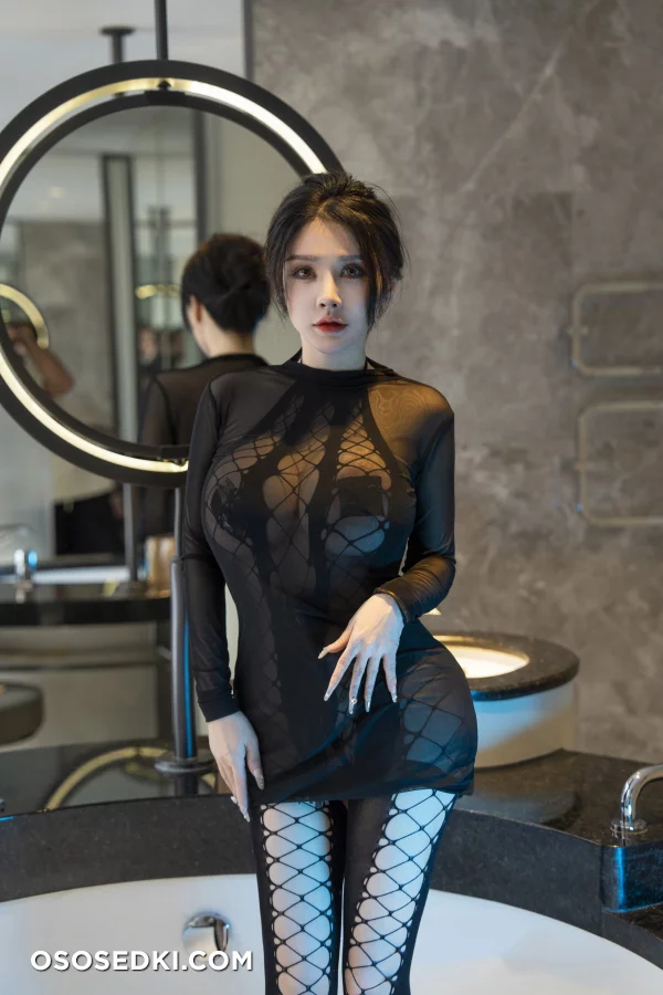 潘娇娇 女神浴池诱惑 - 11