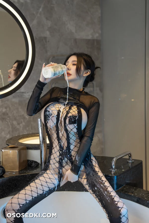 潘娇娇 女神浴池诱惑 - 47