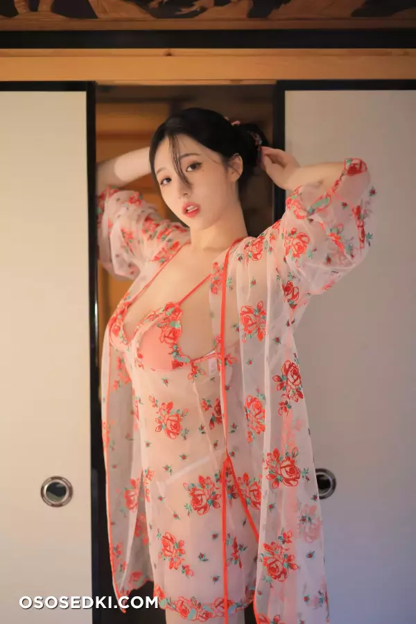 Yeon Woo 연우 - Heat - 46