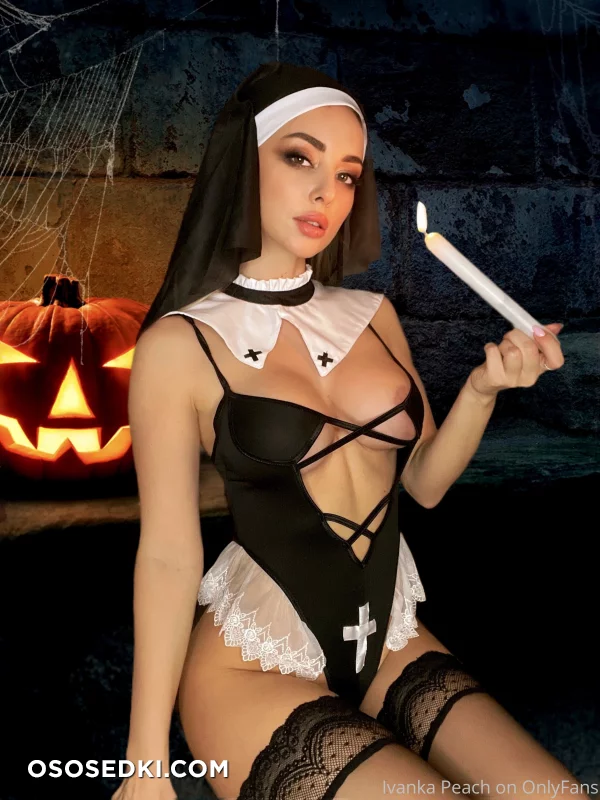 Ivanka - ivankapeach - 200