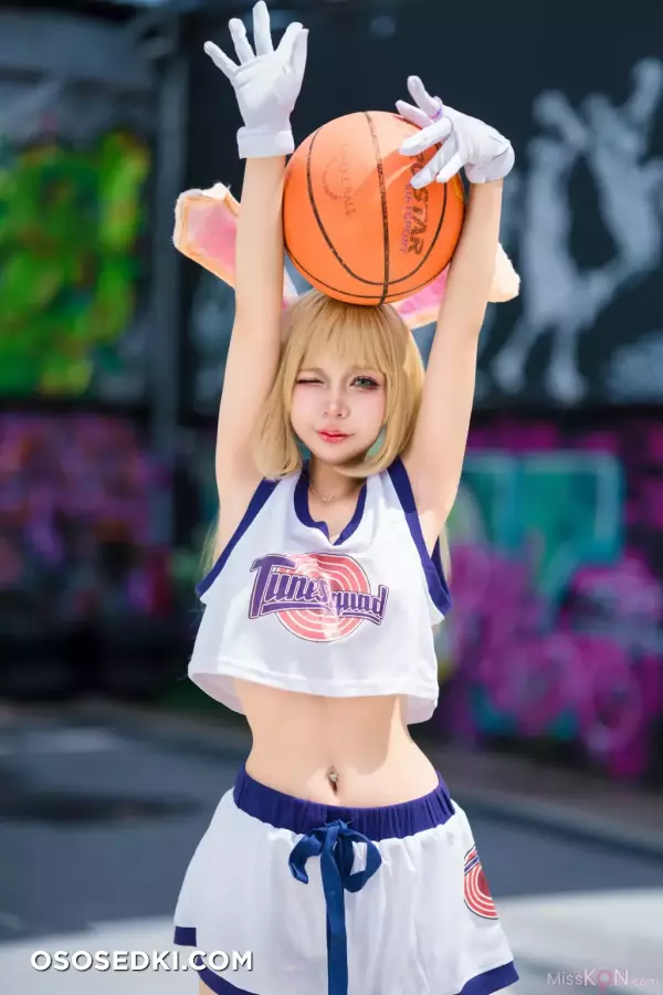 UmekoJ: Lola Bunny - 10