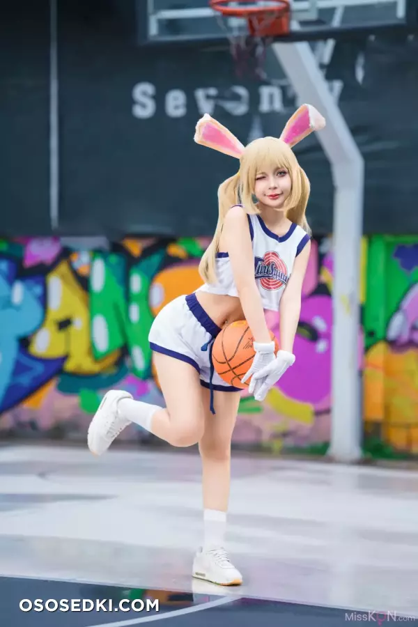 UmekoJ: Lola Bunny - 3