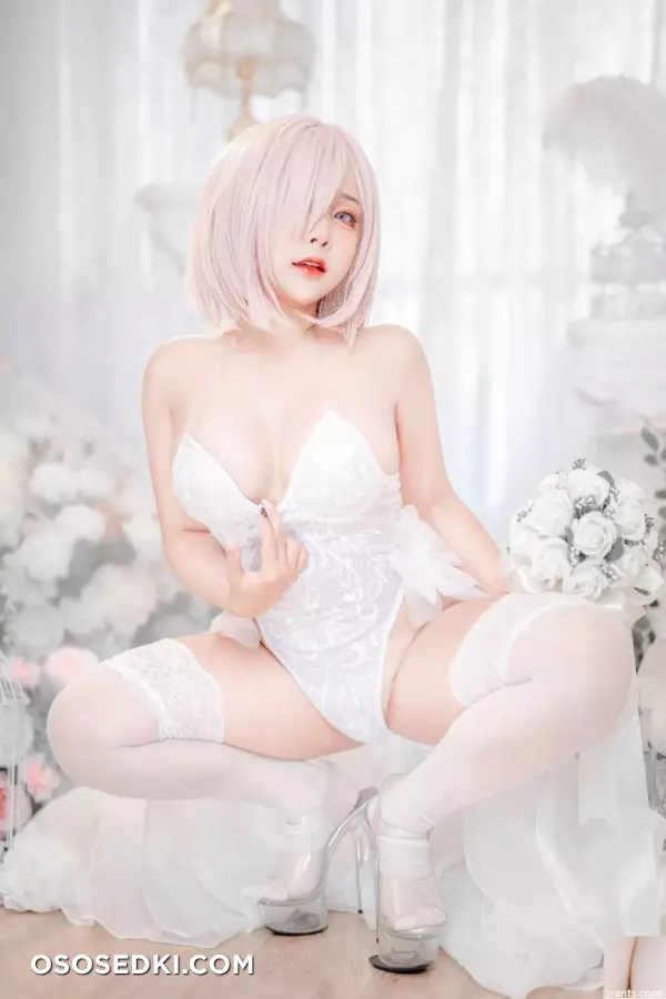 [网路收集] 福利姬 Sayo Momo《 油亮的胴体 》 - 49
