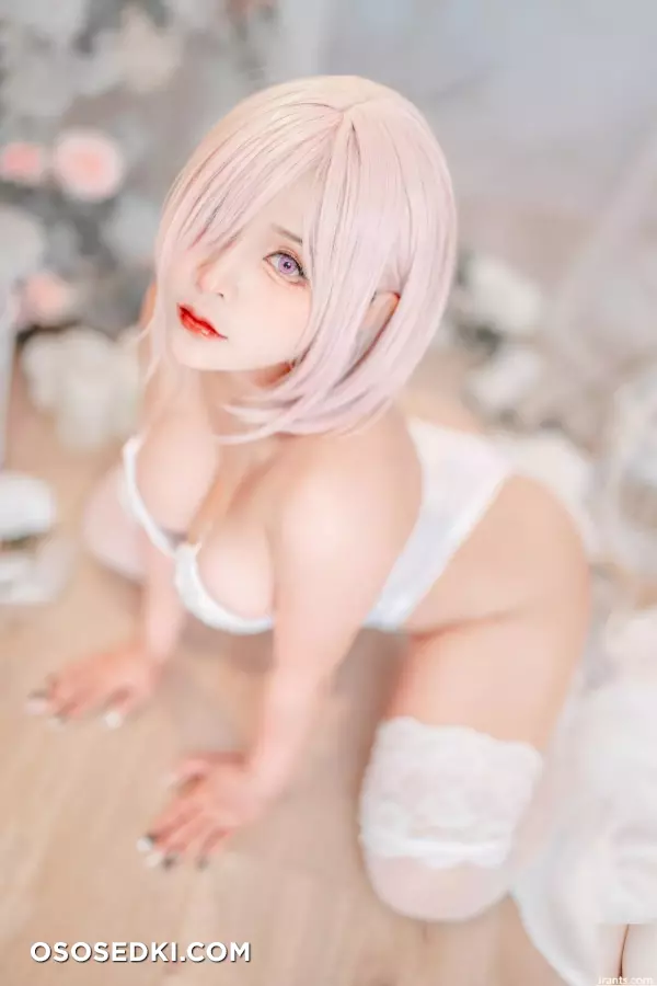 [网路收集] 福利姬 Sayo Momo《 油亮的胴体 》 - 58