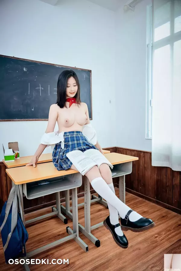 [网路收集] 福利少女-年年月刊少女 - 26