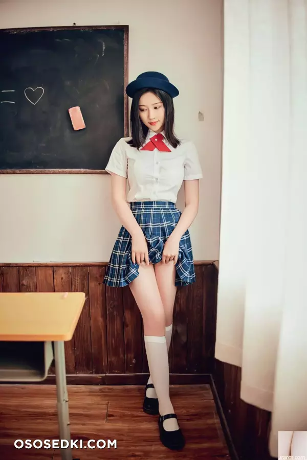 [网路收集] 福利少女-年年月刊少女 - 34