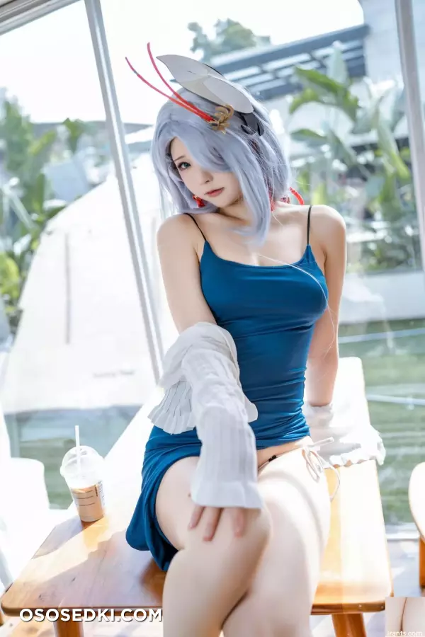 [网路收集] 福利少女Quan冉有点饿《申鹤同人礼服 》 - 24