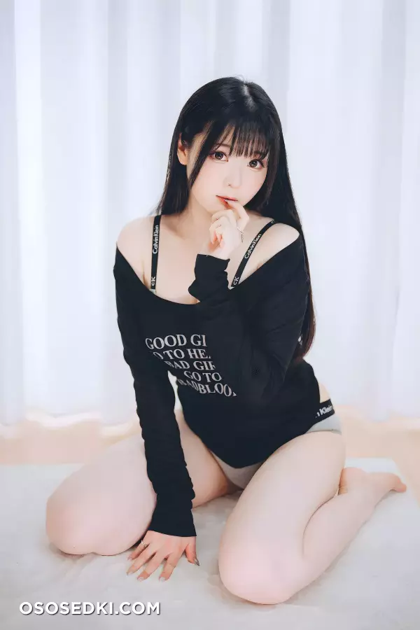 Shimo Shimo - DL Edition Photo Book - 36