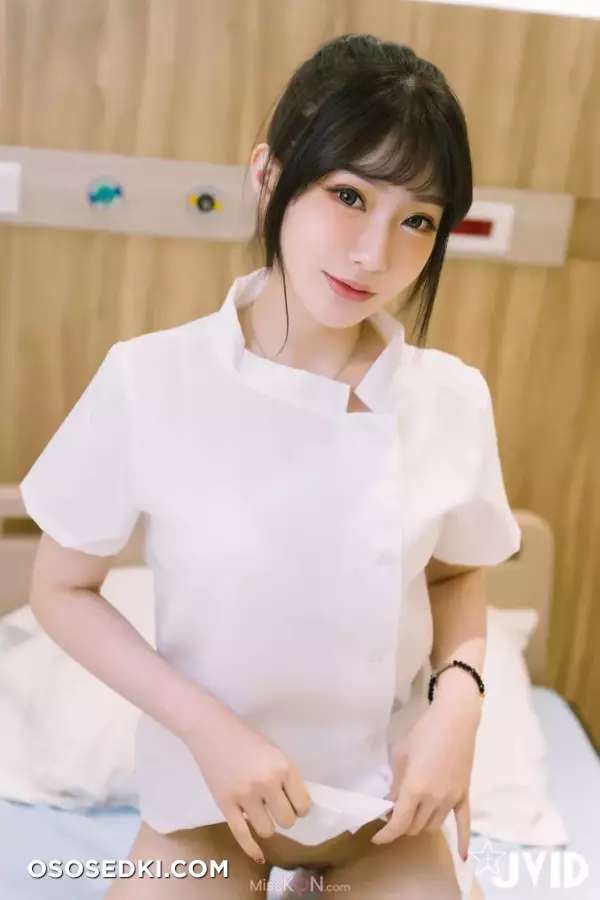 [JVID] 璃奈醬: 性感俏護士 撼動你的大雞巴 - 60