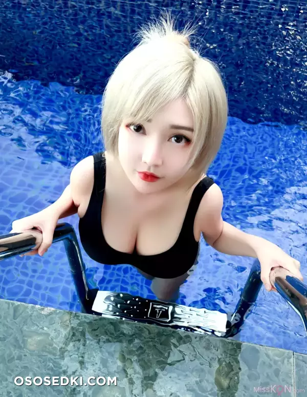 Potato Godzilla: Casual First Time Skinny Dip NSFW - 5