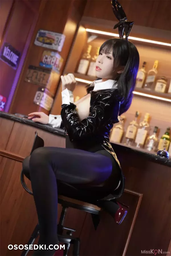 虎森森: 侍女兔兔 - 9