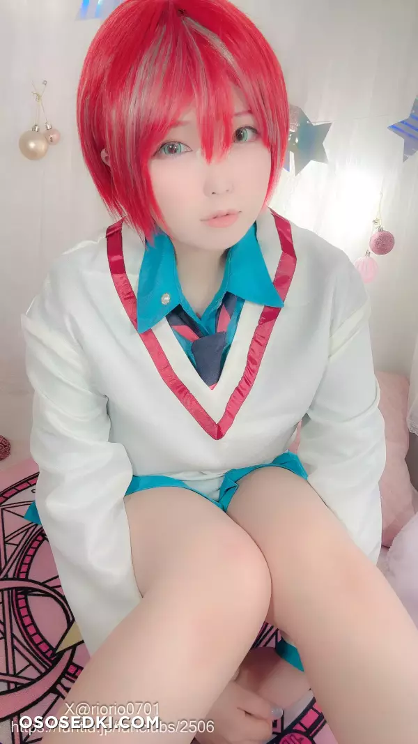 Machu's glitter squirting masturbation - 19