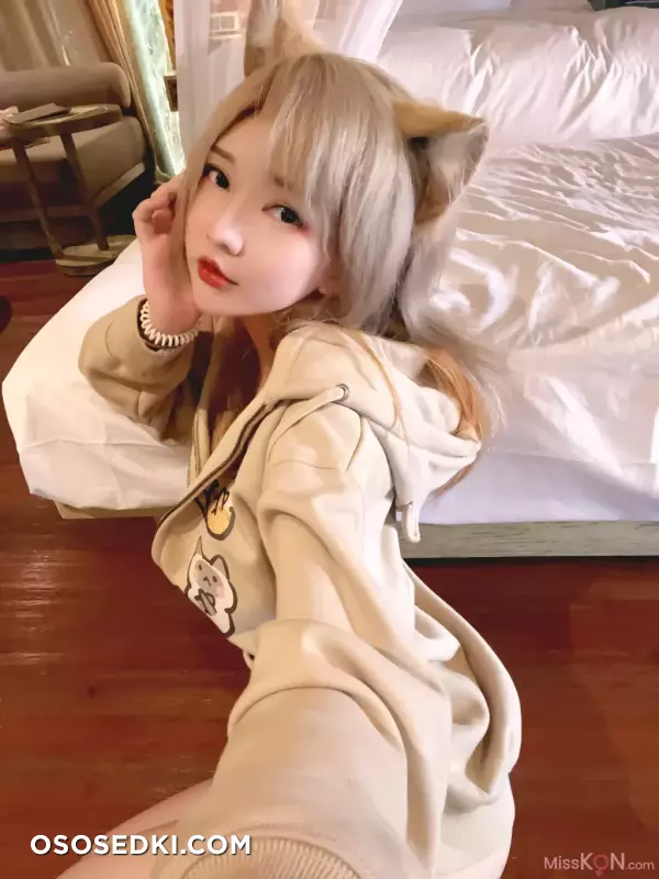 Potato Godzilla: Casual Blonde Neko Chan M4sturbation NSFW (41 photos) - 9