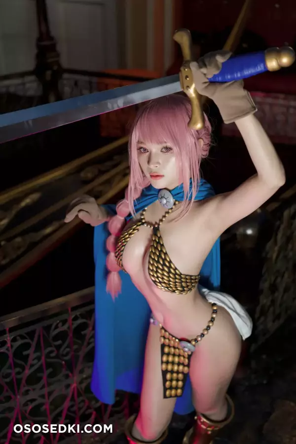 Miho - Rebecca (Gladiator) One Piece - 32