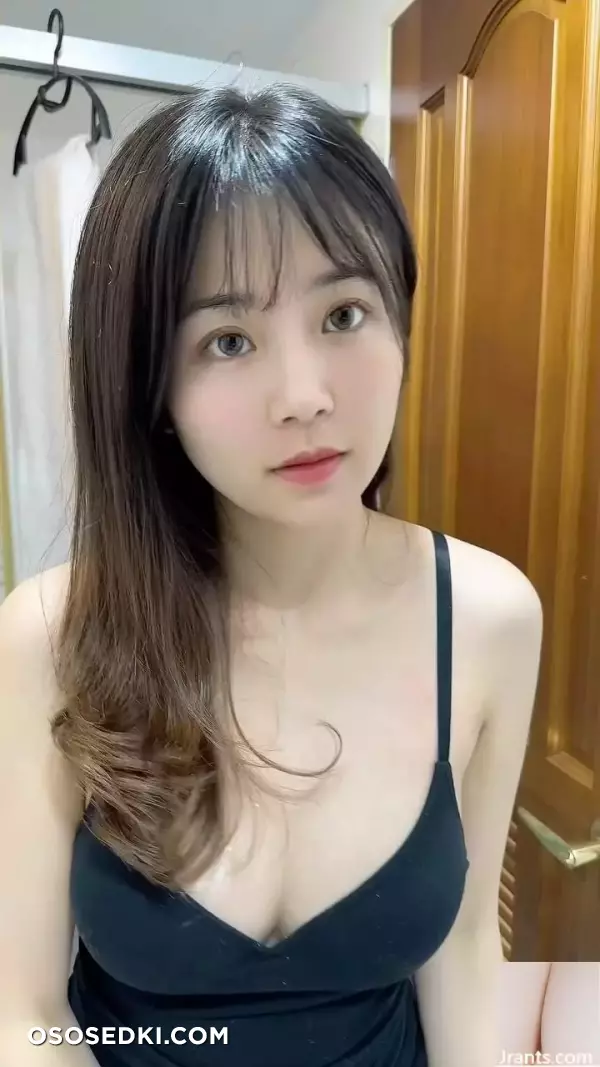 Big Breasts 网红 「Liz 荔枝」白皙Body Super Sucking 睛 (22P) - 9