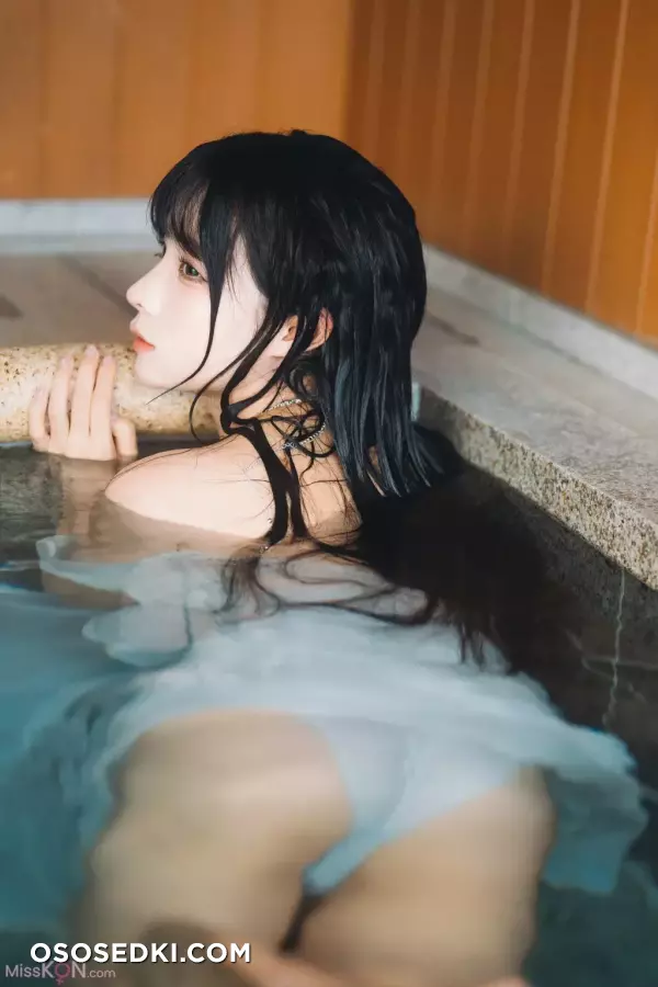 蠢沫沫 (chunmomo): 《夏想》下 (191 photos) - 134